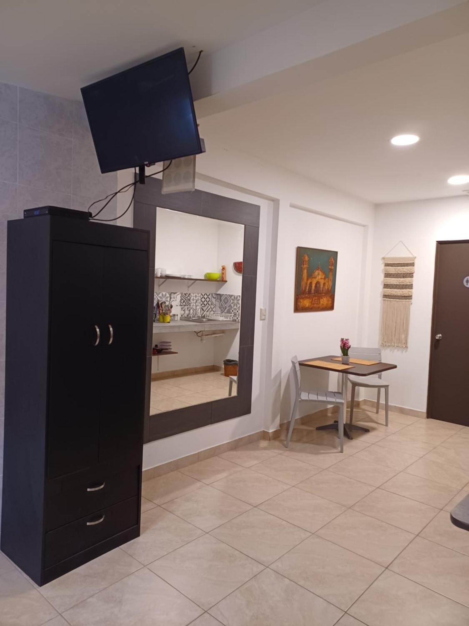 Charlys Place San Salvador Ngoại thất bức ảnh